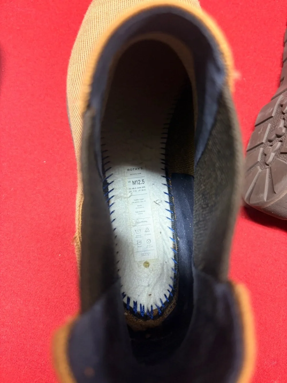 Men Rothy’s Chelsea boot - Picture 6 of 6